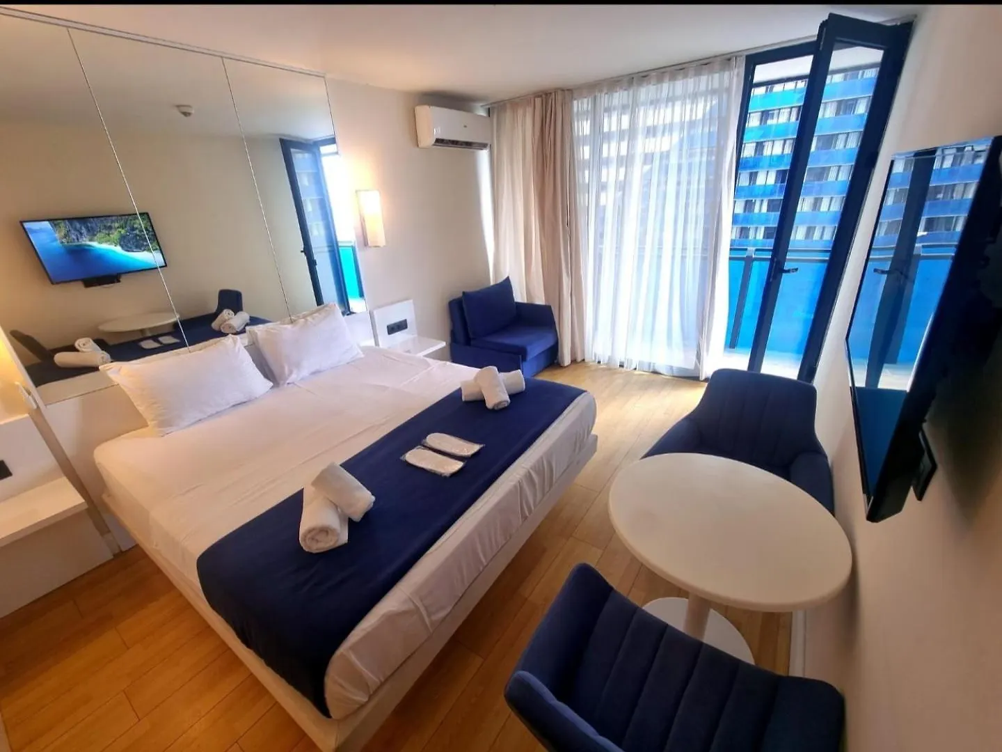Aparthotel Orbi Hotel Rooms Batumi Georgia