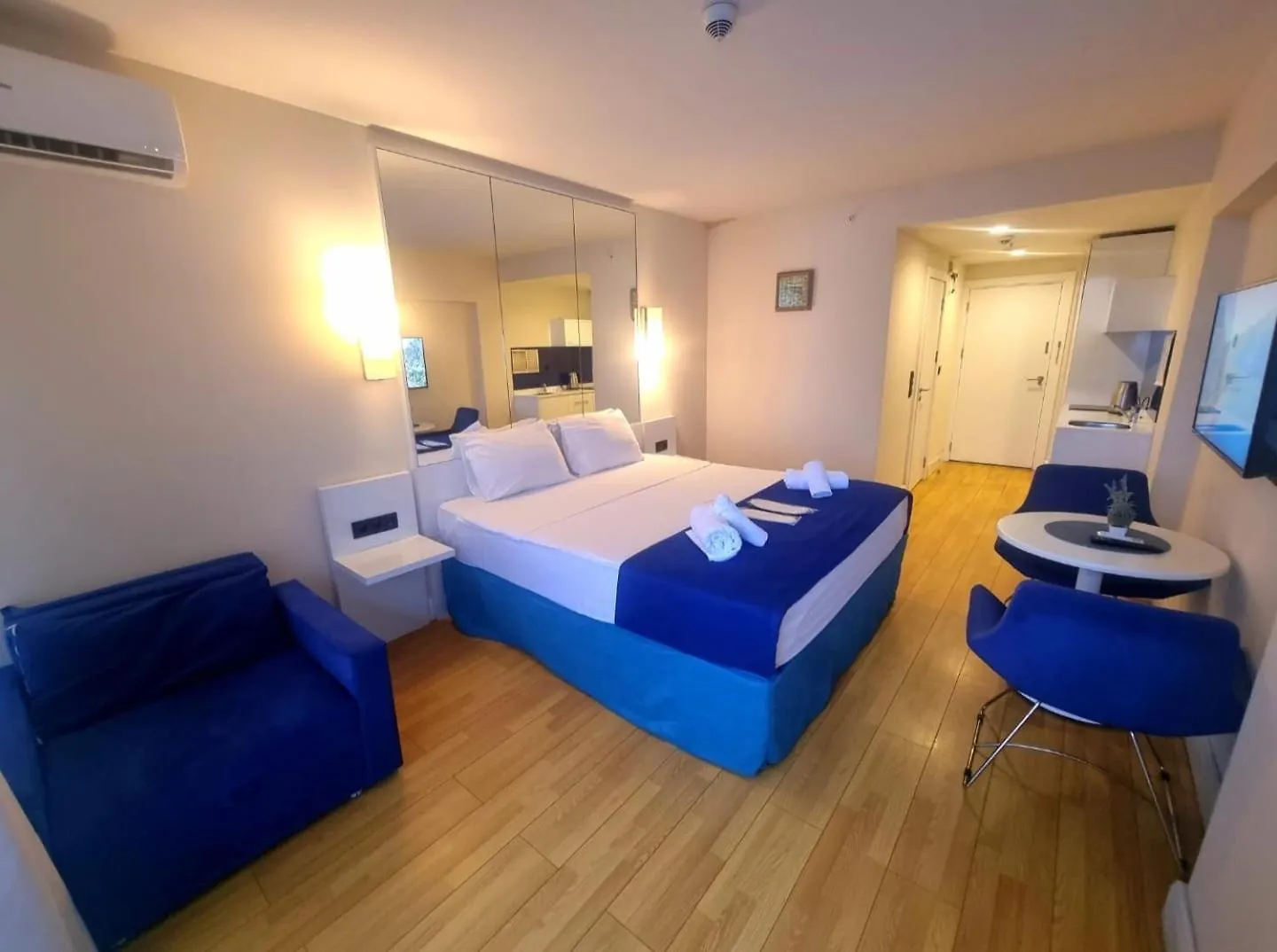 Orbi Hotel Rooms Batumi 0*,  Georgia